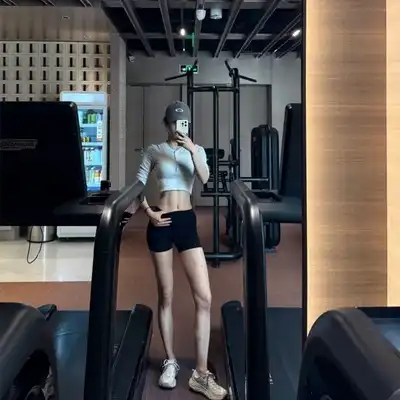 龙辉梓